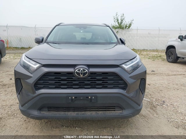 12663477 :رقم المزاد ، 2T3R1RFV4NC288671 vin ، 2022 Toyota Rav4 Xle مزاد بيع