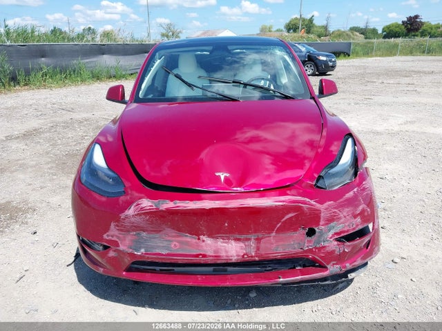 Tesla Model Y Long Range 2025 7SAYGDEE1SF266533 Image 12