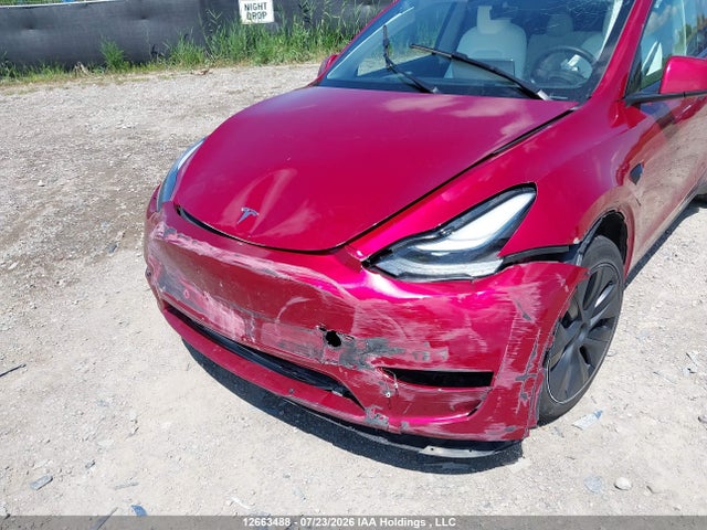 Tesla Model Y Long Range 2025 7SAYGDEE1SF266533 Image 6