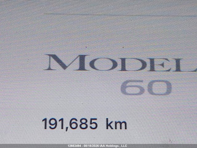 2013 Tesla Model S მანქანა იყიდება აუქციონზე, vin: 5YJSA1DG0DFP10686, აუქციონის ნომერი: 12663494