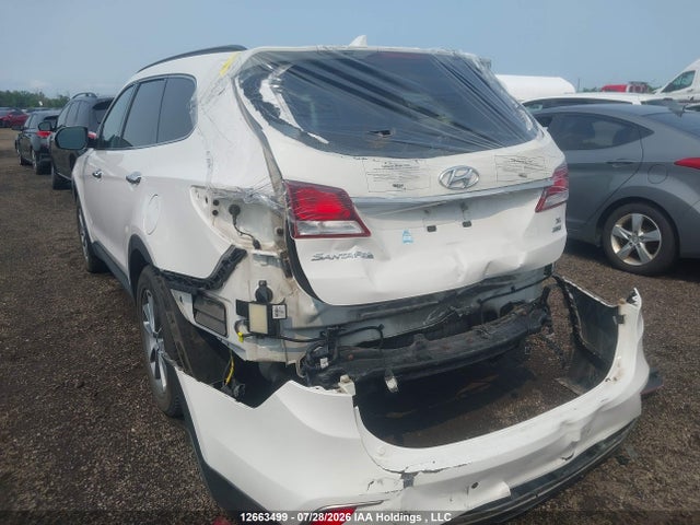 Продажа на аукционе авто 2017 Hyundai Santa Fe Xl, vin: KM8SNDHF5HU186113, номер лота: 12663499