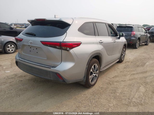 12663516 :رقم المزاد ، 5TDKDRBHXPS000356 vin ، 2023 Toyota Highlander Xle مزاد بيع