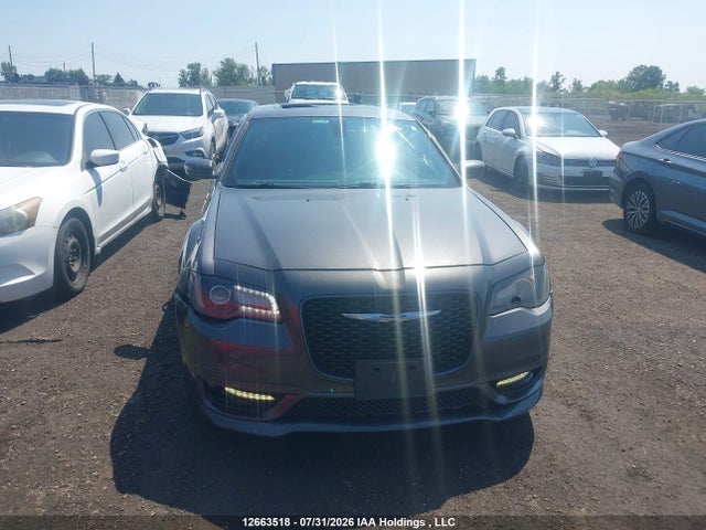 Chrysler 300 S 2017 2C3CCABG4HH564119 Image 12