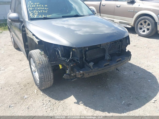 WVGHV3AX6EW544536 Volkswagen Tiguan Comfortline/trendline