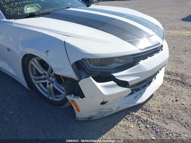 Chevrolet Camaro 2016 1G1FD3DSXG0184197 Image 6