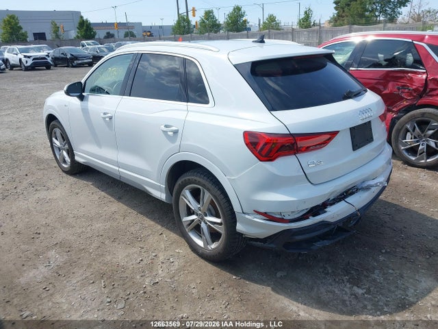 WA1FECF33L1072530 Audi Q3