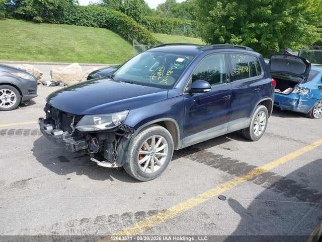 WVGNV7AX1HK038358 Volkswagen Tiguan