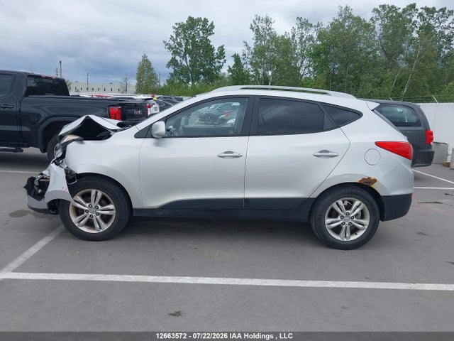 Aukcja sprzedaży 2011 Hyundai Tucson Gls/limited, vin: KM8JU3AC2BU313707, numer aukcji: 12663572