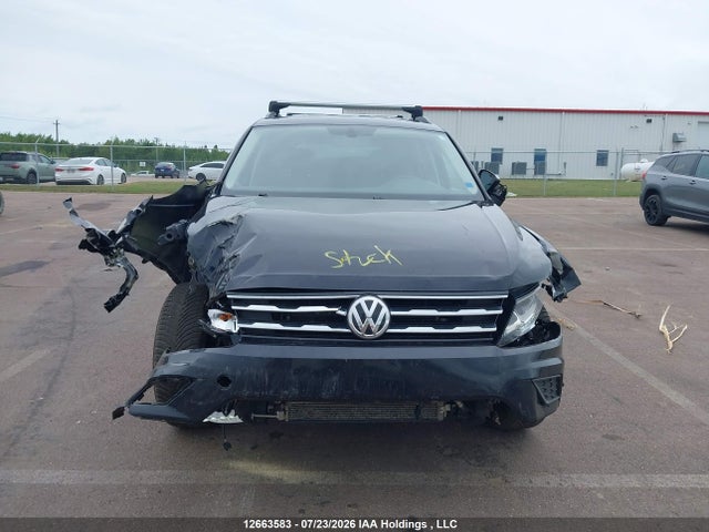 Продаж на аукціоні авто 2018 Volkswagen Tiguan Comfortline, vin: 3VV2B7AX2JM216696, номер лоту: 12663583