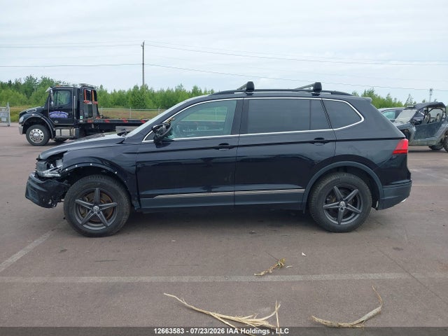 Продаж на аукціоні авто 2018 Volkswagen Tiguan Comfortline, vin: 3VV2B7AX2JM216696, номер лоту: 12663583