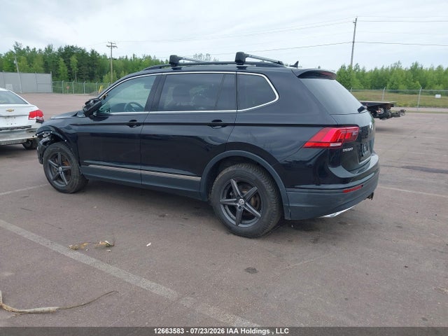 Продаж на аукціоні авто 2018 Volkswagen Tiguan Comfortline, vin: 3VV2B7AX2JM216696, номер лоту: 12663583