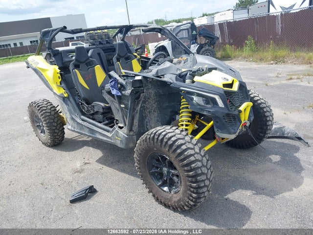 Can-Am Maverick X3 X Mr Turbo 2018 3JBVRAY28JK000252 main image