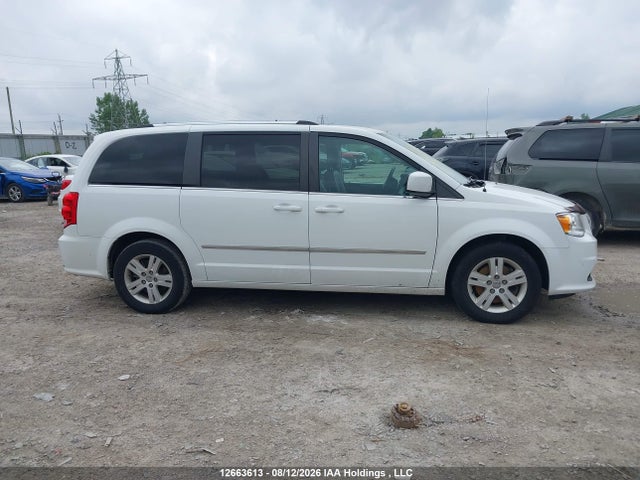 Dodge Grand Caravan Crew 2016 2C4RDGDG1GR356310 Image 13
