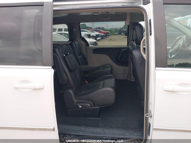 Dodge Grand Caravan Crew 2016 2C4RDGDG1GR356310 Image 8
