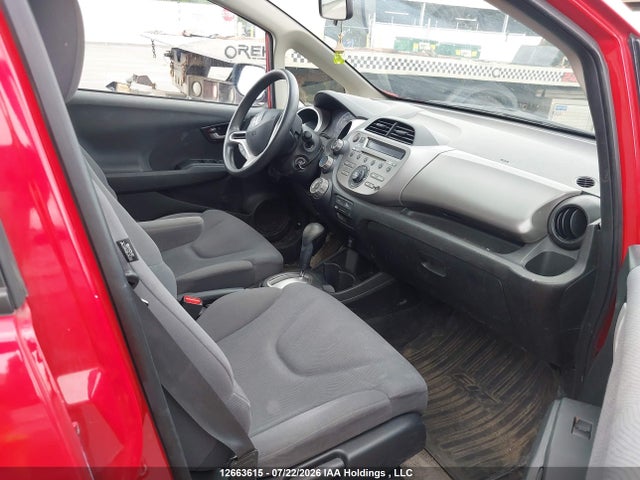 Продажа на аукционе авто 2013 Honda Fit Lx, vin: LUCGE8H55D3009551, номер лота: 12663615