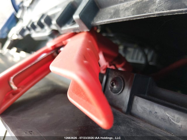 Tesla Model Y 2024 7SAYGDEE5RF067219 Image 10