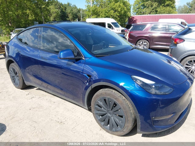 Tesla Model Y 2024 7SAYGDEE5RF067219 Image 13