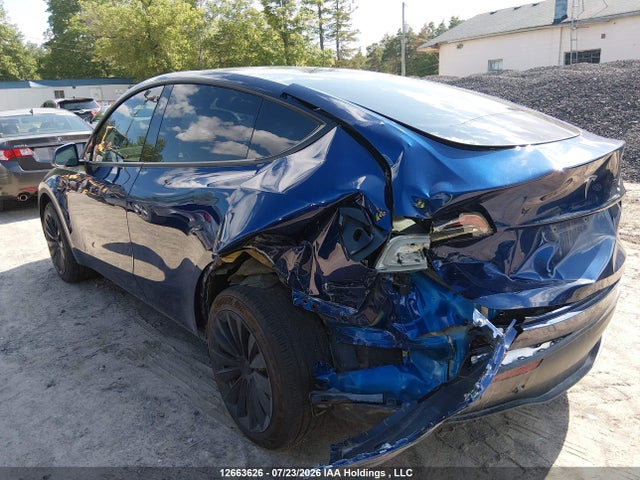 Tesla Model Y 2024 7SAYGDEE5RF067219 Image 14