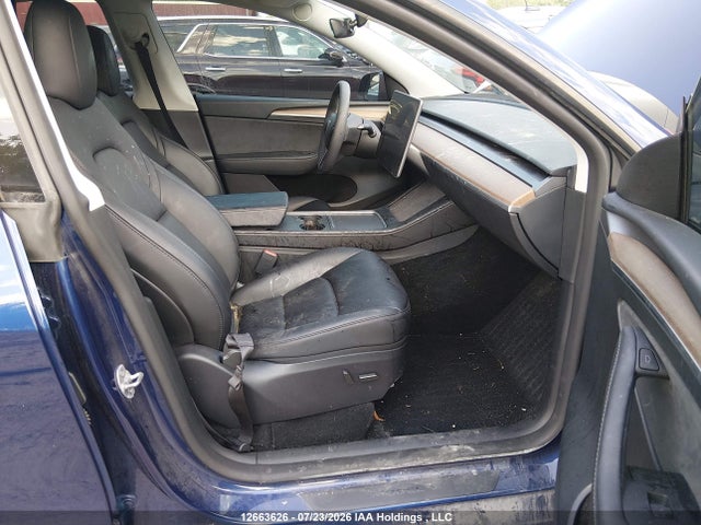Tesla Model Y 2024 7SAYGDEE5RF067219 Image 5