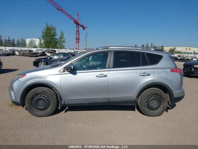 Auction sale of the 2017 Toyota Rav4 Xle, vin: 2T3RFREV9HW546463, lot number: 12663632
