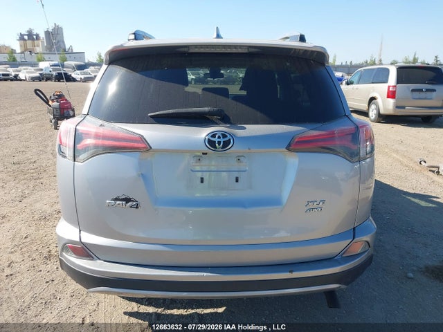 Auction sale of the 2017 Toyota Rav4 Xle, vin: 2T3RFREV9HW546463, lot number: 12663632