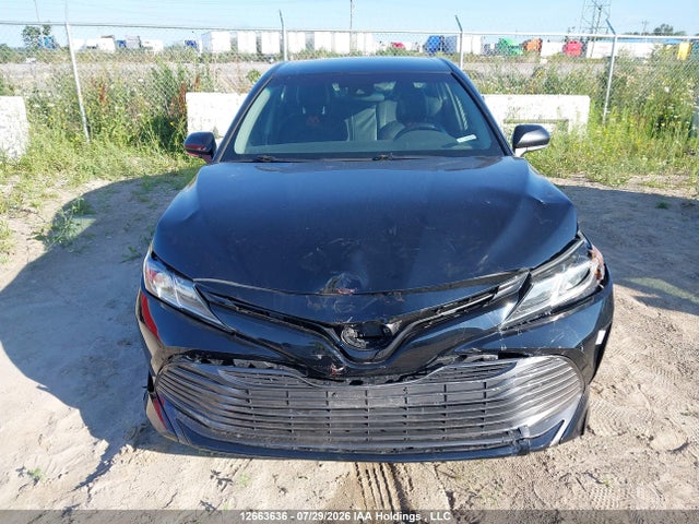 Продажа на аукционе авто 2018 Toyota Camry Hybrid, vin: 4T1B31HK0JU003742, номер лота: 12663636