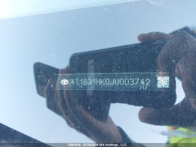 Продажа на аукционе авто 2018 Toyota Camry Hybrid, vin: 4T1B31HK0JU003742, номер лота: 12663636
