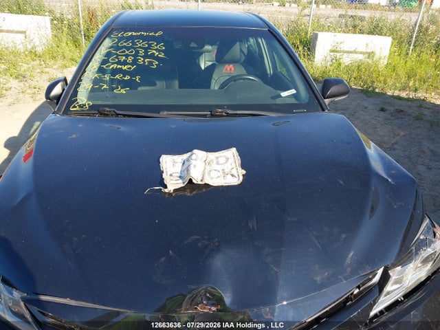 Продажа на аукционе авто 2018 Toyota Camry Hybrid, vin: 4T1B31HK0JU003742, номер лота: 12663636