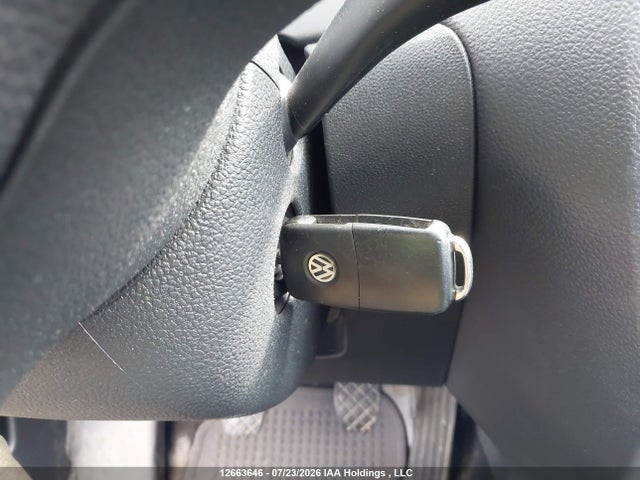 2013 Volkswagen Jetta 2.0l Trendline/2.0l Trendline+ მანქანა იყიდება აუქციონზე, vin: 3VW1K7AJXDM374050, აუქციონის ნომერი: 12663646