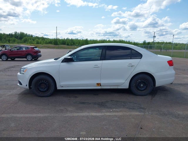2013 Volkswagen Jetta 2.0l Trendline/2.0l Trendline+ მანქანა იყიდება აუქციონზე, vin: 3VW1K7AJXDM374050, აუქციონის ნომერი: 12663646