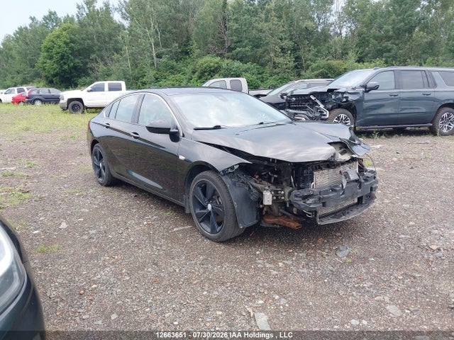 Buick Regal Sportback Essence 2020 W04GR6SX1L1003340 zdjęcie główne