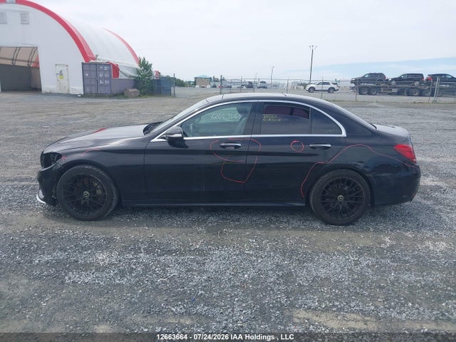 2015 Mercedes-benz C 400 4matic მანქანა იყიდება აუქციონზე, vin: 55SWF6GB0FU053096, აუქციონის ნომერი: 12663664