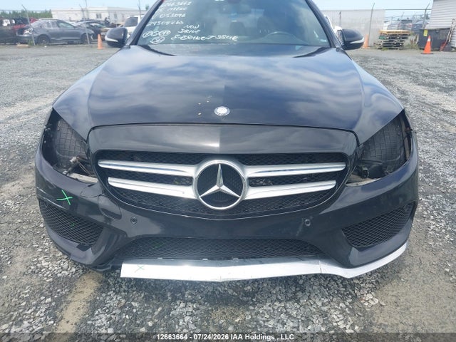 2015 Mercedes-benz C 400 4matic მანქანა იყიდება აუქციონზე, vin: 55SWF6GB0FU053096, აუქციონის ნომერი: 12663664