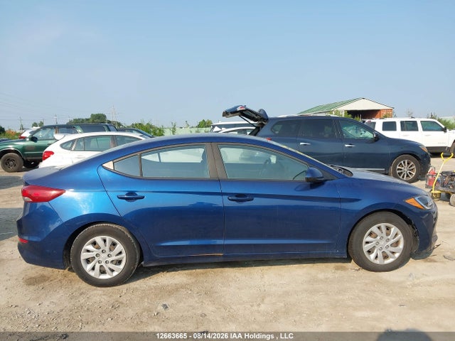 Продажа на аукционе авто 2018 Hyundai Elantra, vin: 5NPD74LFXJH232050, номер лота: 12663665