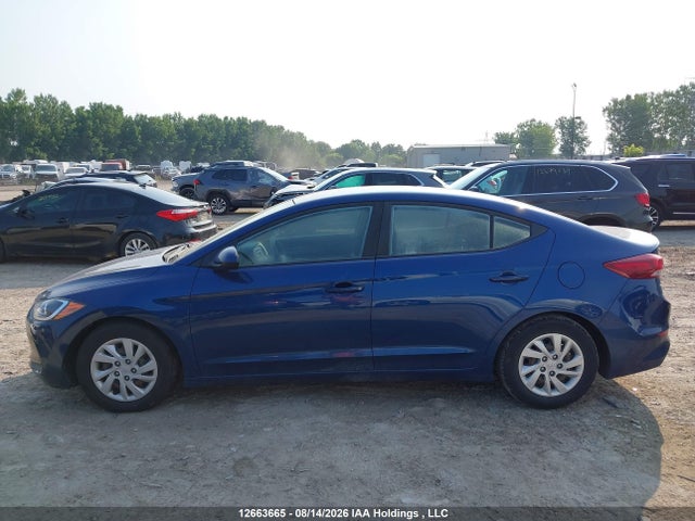 Продажа на аукционе авто 2018 Hyundai Elantra, vin: 5NPD74LFXJH232050, номер лота: 12663665