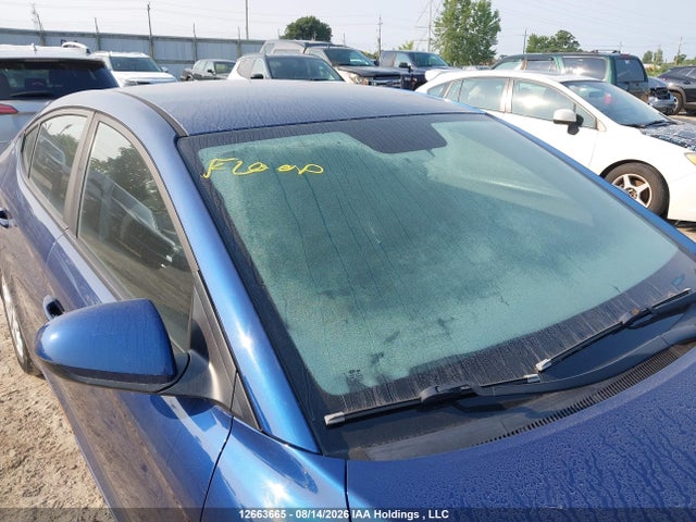Продажа на аукционе авто 2018 Hyundai Elantra, vin: 5NPD74LFXJH232050, номер лота: 12663665