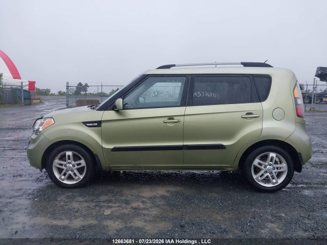 12663681 :رقم المزاد ، KNDJT2A28B7208211 vin ، 2011 Kia Soul 2.0l 2u/2.0l 4u/2.0l 4u Burner/2.0l 4u Luxury/2.0l 4u Retro/2.0l 4u Sx مزاد بيع