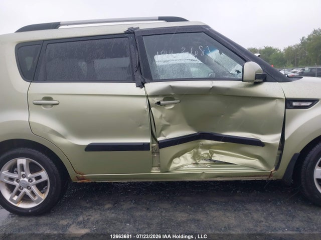 12663681 :رقم المزاد ، KNDJT2A28B7208211 vin ، 2011 Kia Soul 2.0l 2u/2.0l 4u/2.0l 4u Burner/2.0l 4u Luxury/2.0l 4u Retro/2.0l 4u Sx مزاد بيع