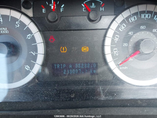 2011 Ford Escape Limited მანქანა იყიდება აუქციონზე, vin: 1FMCU9EGXBKA29343, აუქციონის ნომერი: 12663686