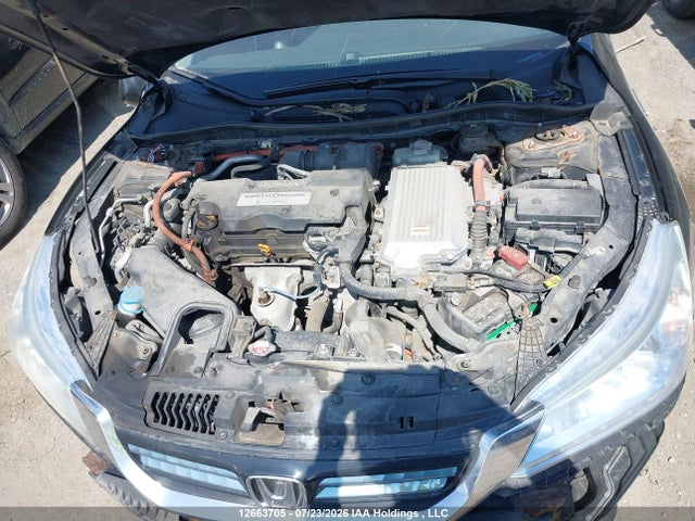 2014 Honda Accord Touring Hybrid მანქანა იყიდება აუქციონზე, vin: 1HGCR6F77EA800307, აუქციონის ნომერი: 12663705