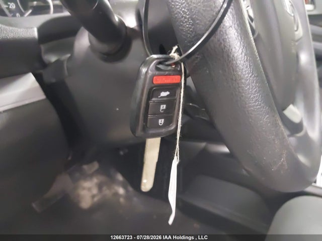 2015 Honda Cr-v Lx მანქანა იყიდება აუქციონზე, vin: 2HKRM3H3XFH002751, აუქციონის ნომერი: 12663723