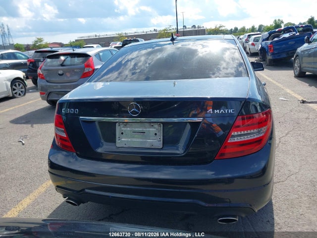 WDDGF8AB8EA955101 Mercedes-Benz C 300 4matic