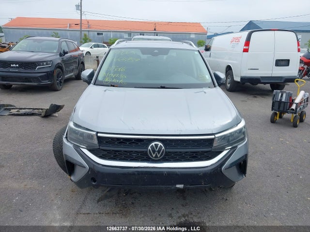 Volkswagen TAOS SE 2024 3VVEX7B25RM015016 Image 10