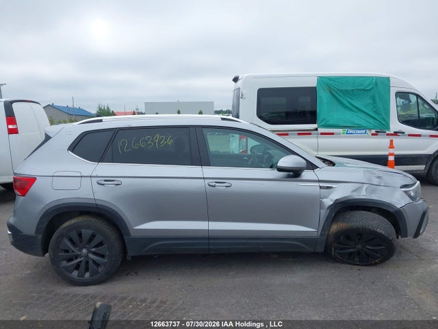 Volkswagen TAOS SE 2024 3VVEX7B25RM015016 Image 11