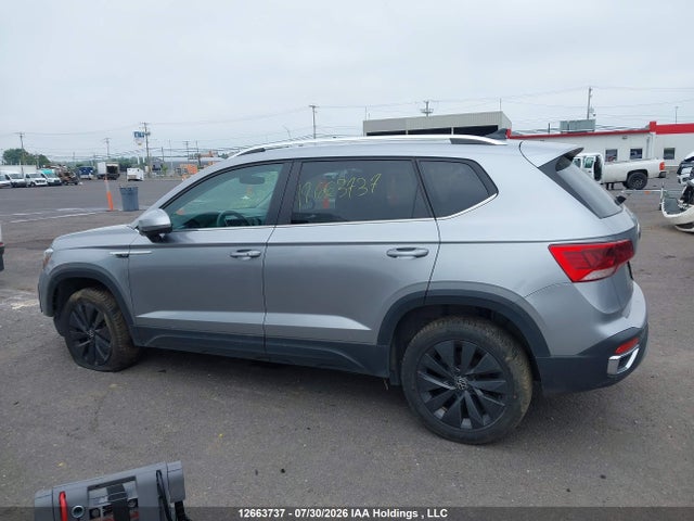 Volkswagen TAOS SE 2024 3VVEX7B25RM015016 Image 12