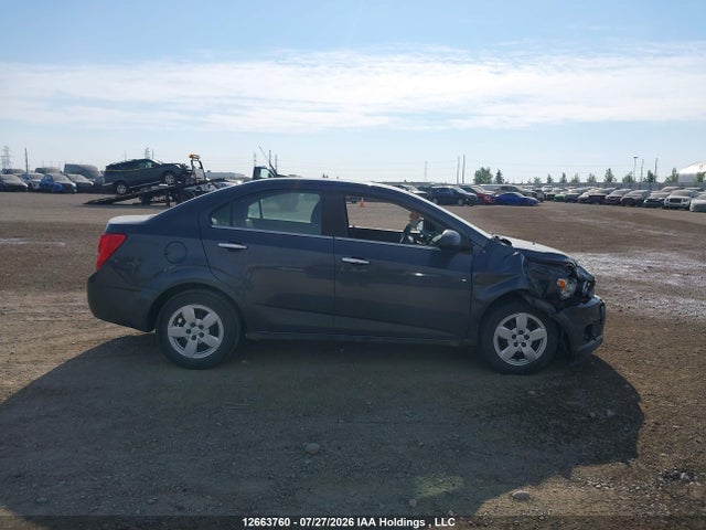 12663760 :رقم المزاد ، 1G1JC5EH0D4239451 vin ، 2013 Chevrolet Sonic Lt مزاد بيع