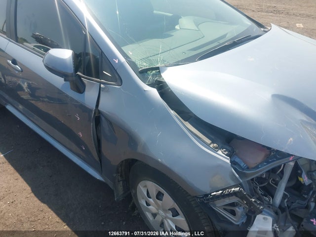 12663791 :رقم المزاد ، 5YFBPMBEXNP305426 vin ، 2022 Toyota Corolla Le/xle مزاد بيع