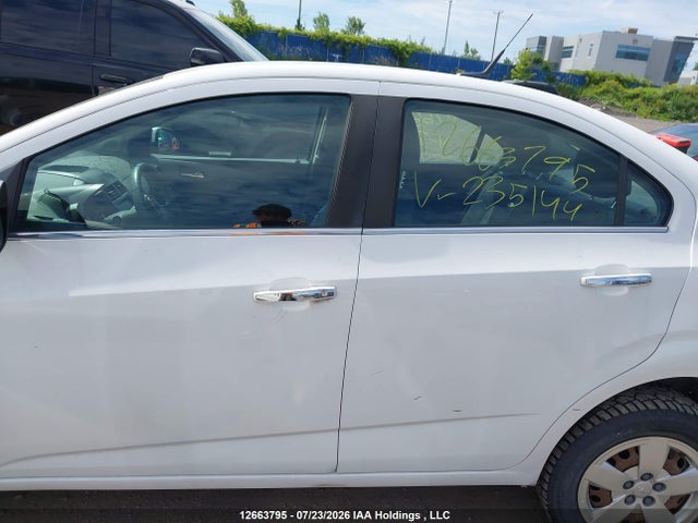 Продаж на аукціоні авто 2014 Chevrolet Sonic Lt, vin: 1G1JC5EH2E4235144, номер лоту: 12663795