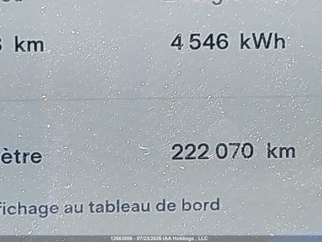 12663806 :رقم المزاد ، 5YJSA1V25FF100241 vin ، 2015 Tesla Model S 70d/85d/p85d مزاد بيع