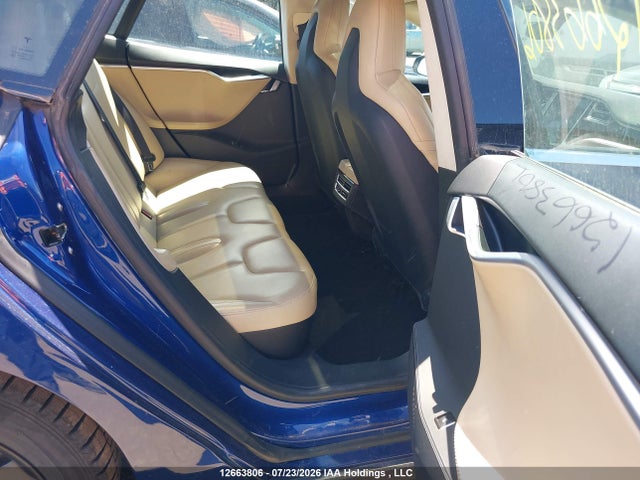 12663806 :رقم المزاد ، 5YJSA1V25FF100241 vin ، 2015 Tesla Model S 70d/85d/p85d مزاد بيع